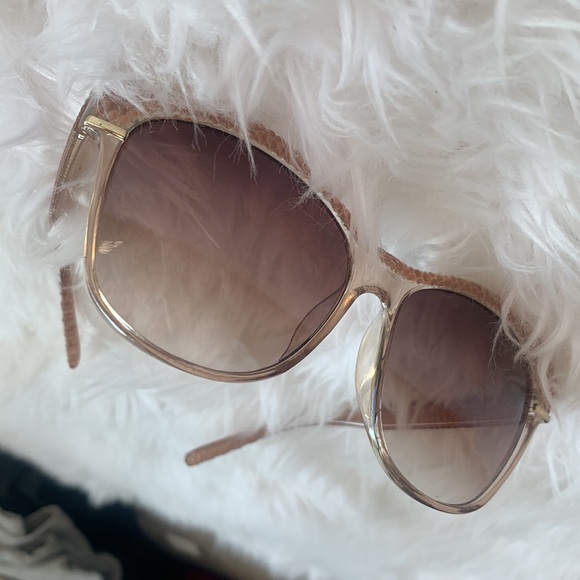 📌Esprit Blush Sunglasses 🕶 - Picture 2 of 6